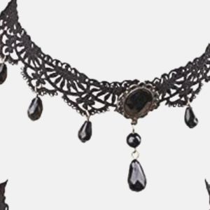 Steampunk Cameo And Teardrop Choker